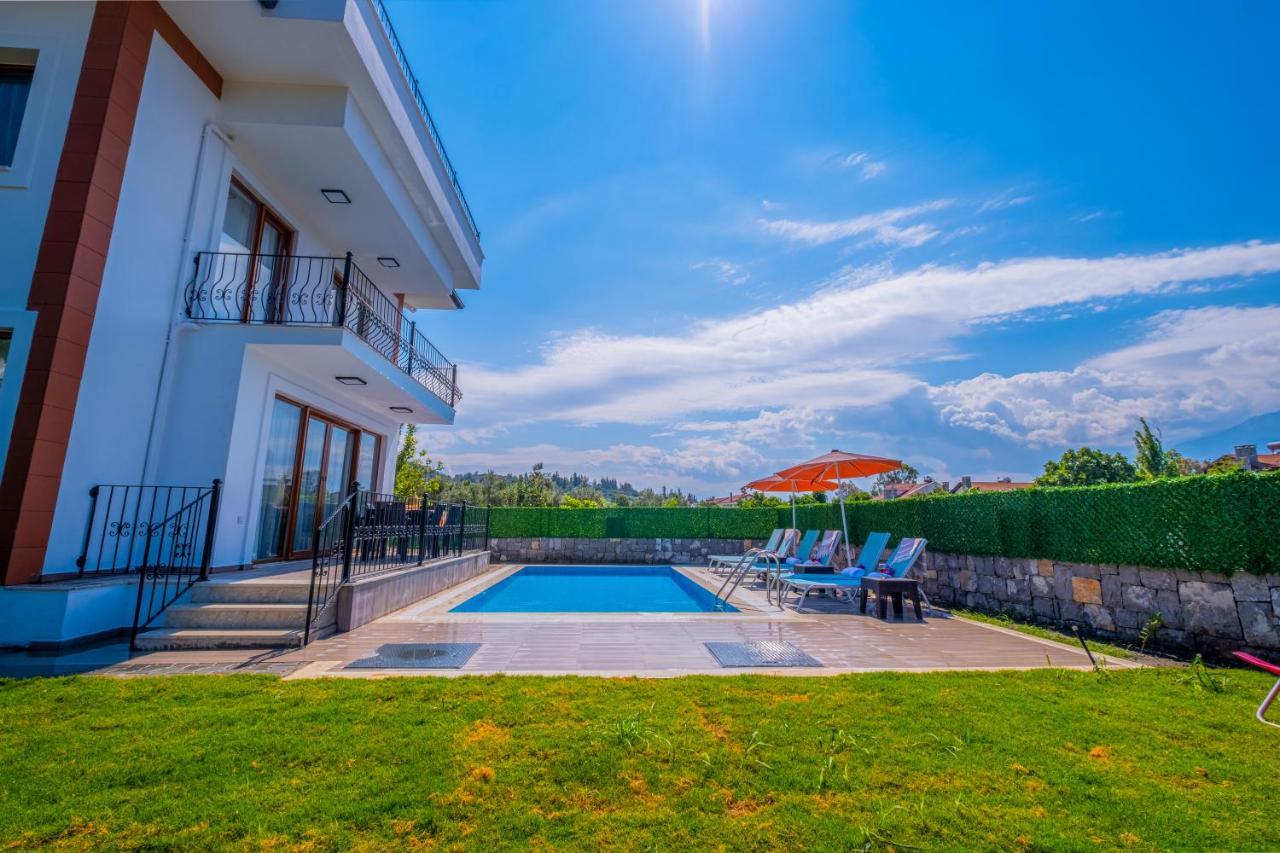 Infinity Myra Villa เฟทิเย ภายนอก รูปภาพ